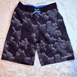 Gerry boys Black Camo Shorts large 16 compression lined 8-1/2” inseam